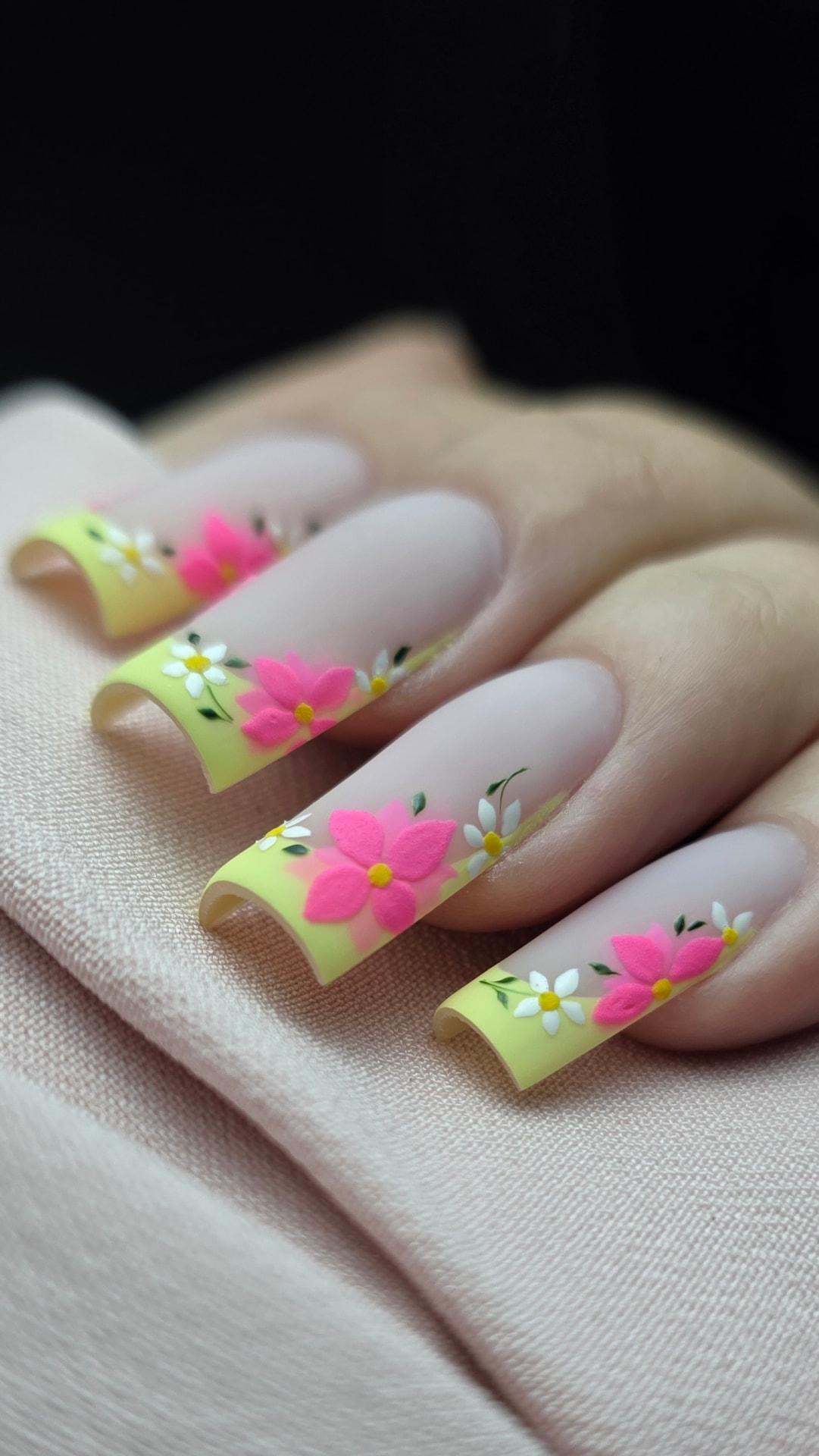 Upgrade Expert · Hit Nails Coimbra